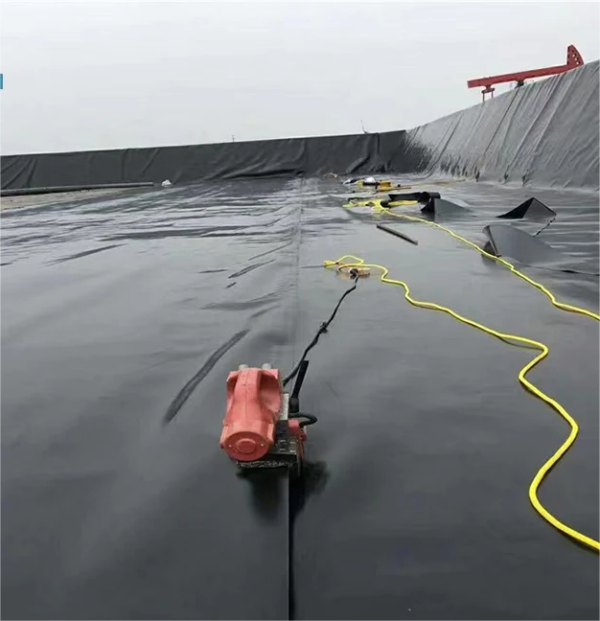 Fish farm pond liner hdpe geomembrane 1mm shrimp farm liners